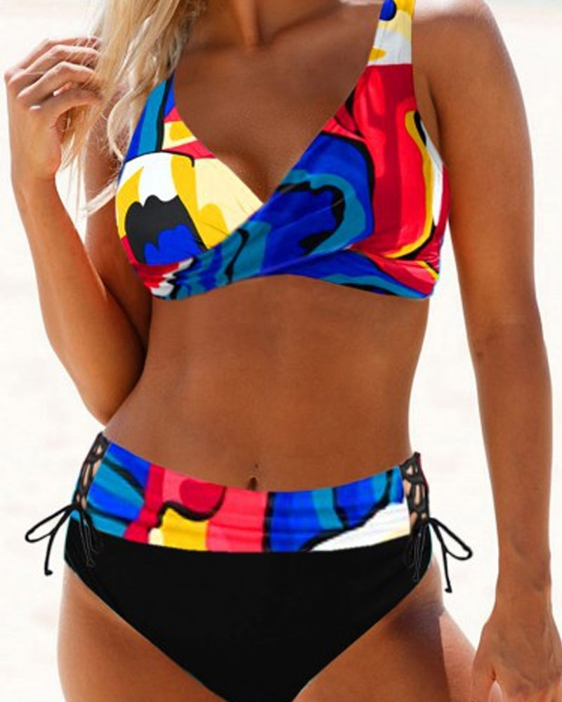 Earle | Bunter Bikini-Badeanzug für Strandtage